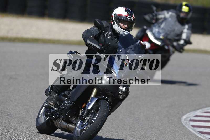 /01 02.04.2026 MAZ ADR/Gruppe gelb Gruppe gruen/unklar